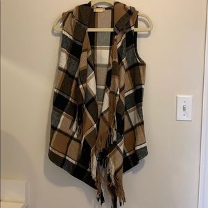 Hooded plaid vest